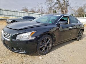 Nissan Maxima S 3.5L 6 2014