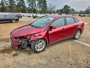 Ford Focus SE 2.0L 4 2015