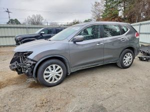 Nissan Rogue S 2.5L 4 2015