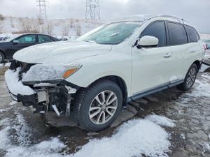 Nissan Pathfinder S 3.5L 6 2015
