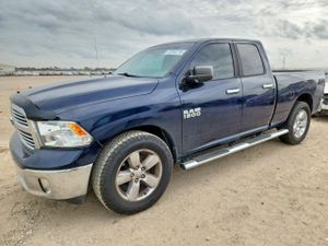 RAM 1500 SLT 5.7L 8 2013