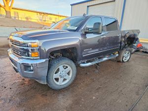 Chevrolet Silverado 1500 K2500 HEAVY DUTY LTZ 6.6L 8 2015