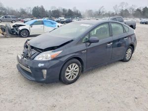 Toyota Prius 1.8L 4 2014