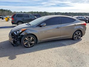 Hyundai Elantra GLS 1.8L 4 2013