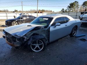 Dodge Challenger SE 3.5L 6 2010