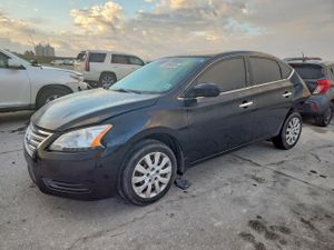 Nissan Sentra S 1.8L 4 2015