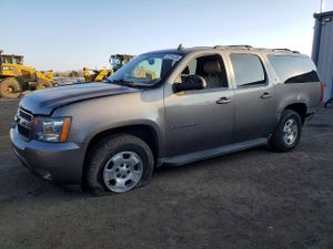 Chevrolet Suburban K1500 LT 5.3L 8 2012