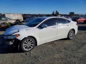 Ford Fusion SE HYBRID 2.0L 4 2017