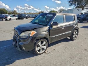 Kia Soul + 2.0L 4 2010