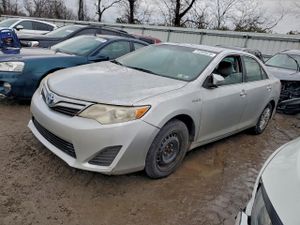 Toyota Camry HYBRID 2.5L 4 2014