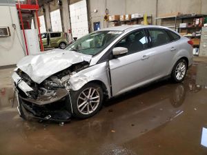 Ford Focus SE 2.0L 4 2015