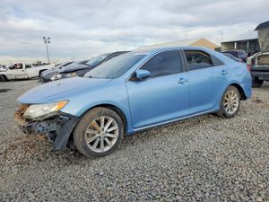 Toyota Camry BASE 2.5L 4 2012