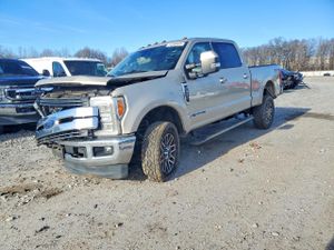 Ford F-350 SUPER DUTY 6.7L 8 2017