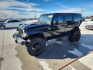 Jeep Wrangler SAHARA 3.6L 6 2015