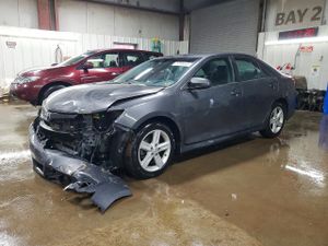 Toyota Camry BASE 2.5L 4 2012