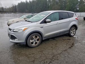 Ford Escape SE 2.5L 4 2015
