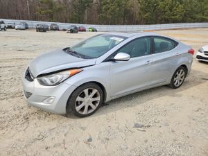 Hyundai Elantra GLS 1.8L 4 2013