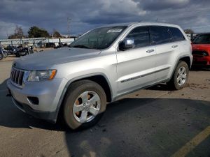 Jeep Grand Cherokee LIMITED 5.7L 8 2011