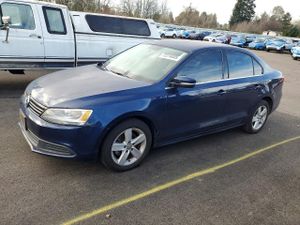Volkswagen Jetta TDI 2.0L 4 2013