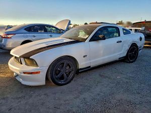 Ford Mustang 4.0L 6 2007