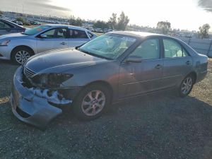 Toyota Camry LE 3.0L 6 2005