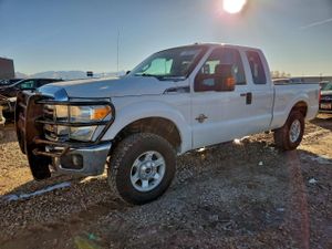 Ford F-250 SUPER DUTY 6.7L 8 2013