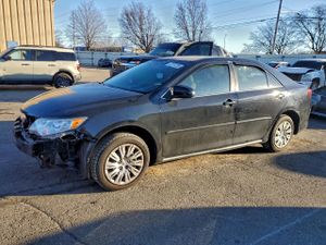 Toyota Camry BASE 2.5L 4 2012