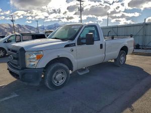 Ford F-250 SUPER DUTY 6.2L 8 2013
