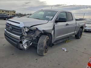 Toyota Tundra DOUBLE CAB SR 4.6L 8 2015