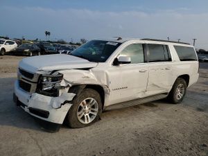 Chevrolet Suburban C1500 LT 5.3L 8 2015