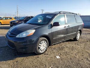 Toyota Sienna CE 3.5L 6 2009