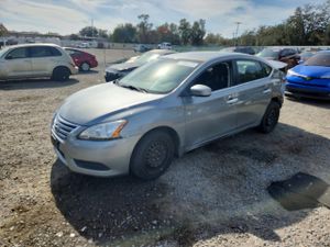 Nissan Sentra S 1.8L 4 2014