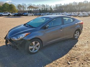 Hyundai Elantra GLS 1.8L 4 2012