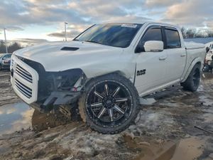 RAM 1500 SPORT 5.7L 8 2014
