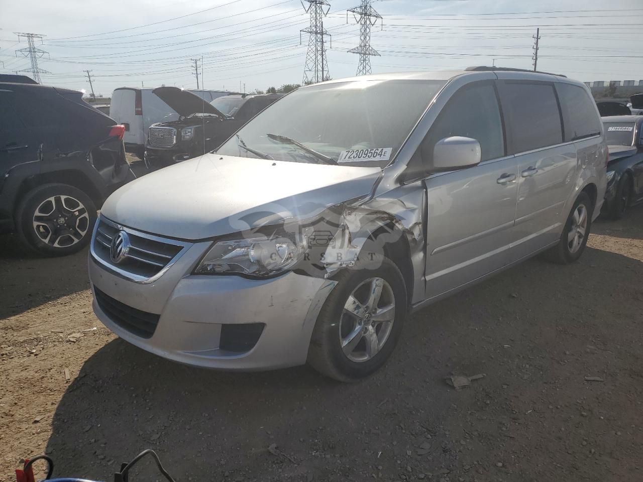 Volkswagen Routan SE 3.6L 6 2011