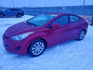 Hyundai Elantra GLS 1.8L 4 2013