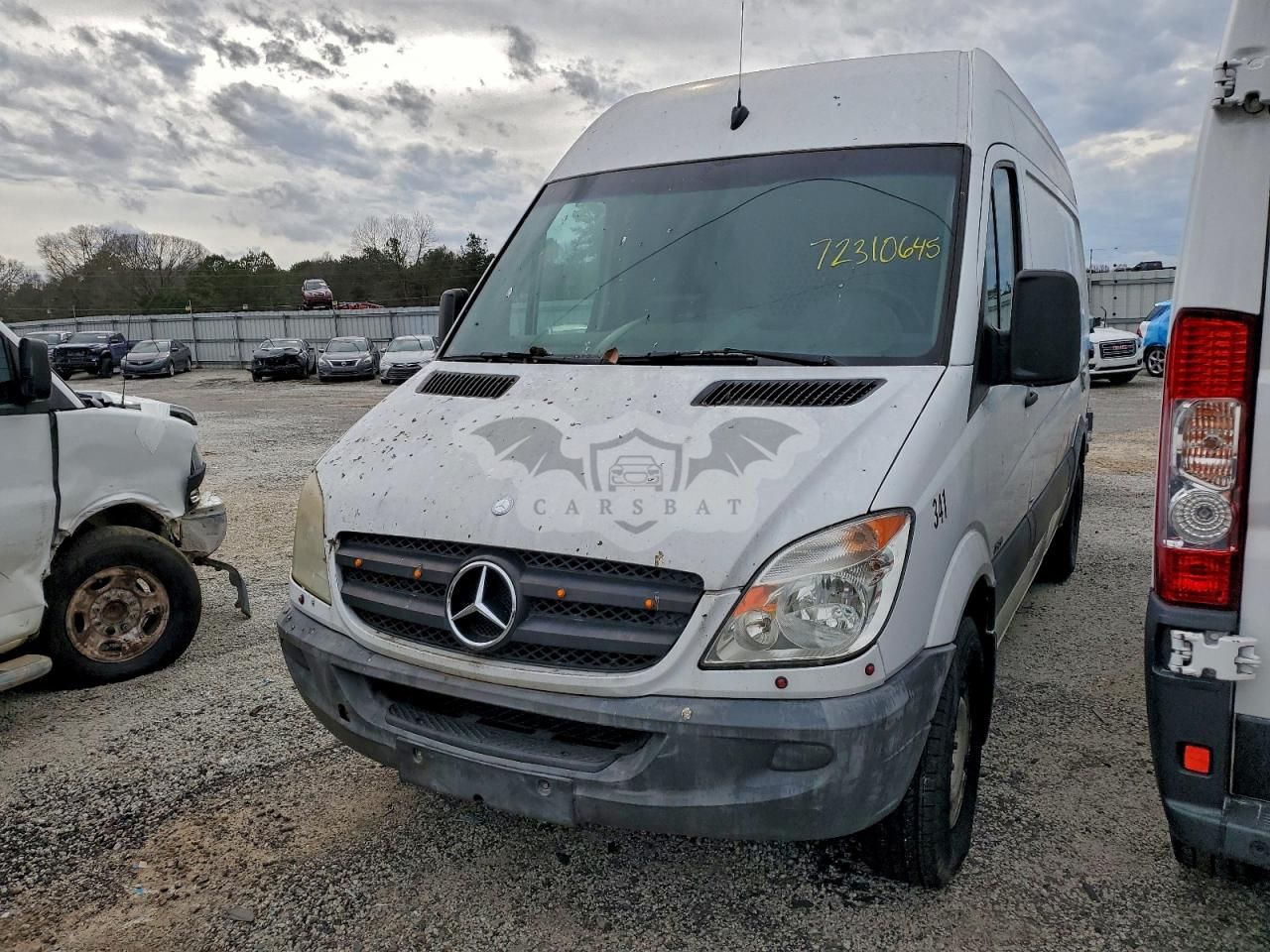 Mercedes-Benz Sprinter 2500 3.0L 6 2012