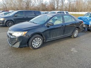 Toyota Camry L 2.5L 4 2013