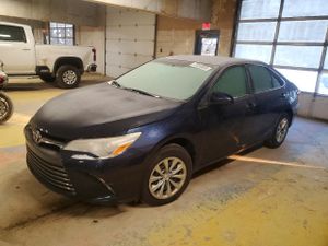 Toyota Camry LE 2.5L 4 2015