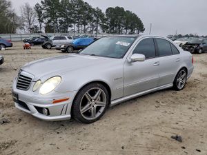 Mercedes-Benz E 63 AMG 6.2L 8 2008