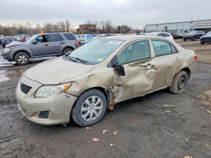 Toyota Corolla BASE 1.8L 4 2010