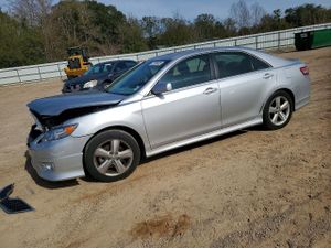 Toyota Camry BASE 2.5L 4 2011