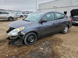 Nissan Versa S 1.6L 4 2015