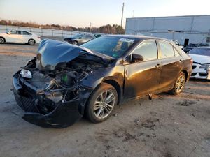 Toyota Camry LE 2.5L 4 2015