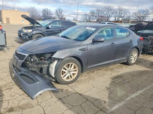 Kia Optima LX 2.4L 4 2011