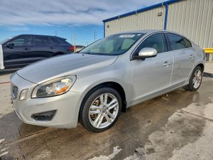 Volvo S60 T5 2.4L 5 2012