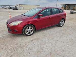Ford Focus SE 2.0L 4 2013