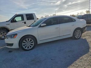 Volkswagen Passat SEL 2.5L 5 2013