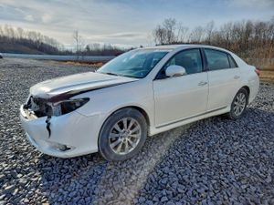 Toyota Avalon BASE 3.5L 6 2011