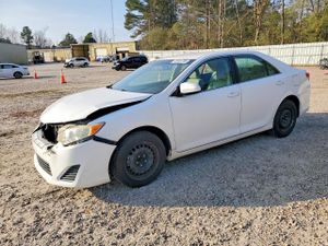 Toyota Camry BASE 2.5L 4 2012